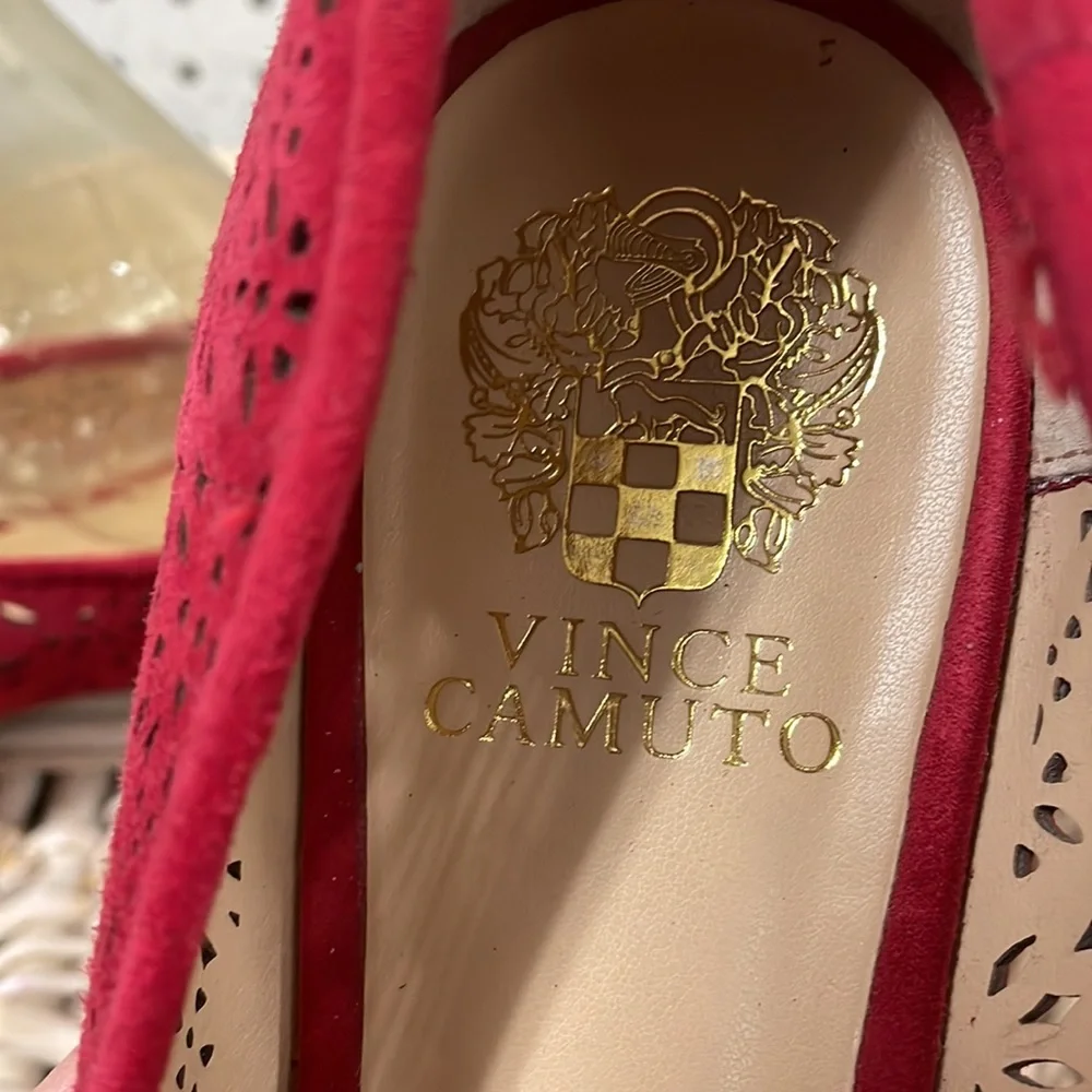 Vince Camuto flats - Picture 7 of 8
